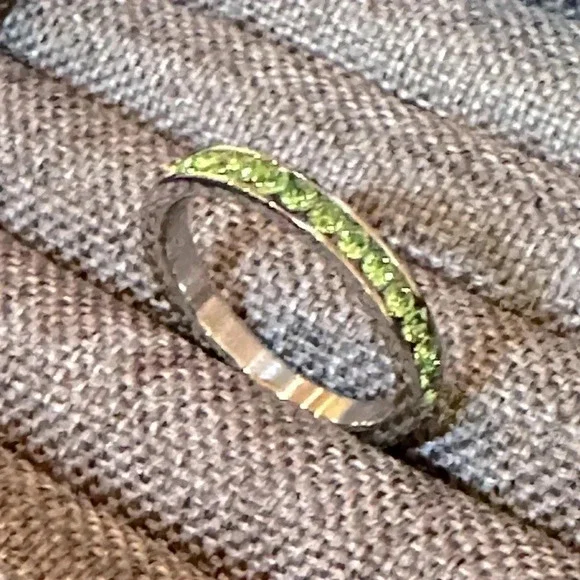 Green Peridot Colored CZ Stainless Steel Eternity Band Ring August Birthstone - Picture 6 of 6